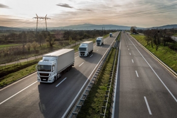 Transporte rodoviário chega a 45% de queda no volume de cargas e impacto financeiro já é sentido